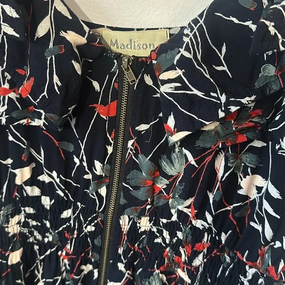 Patterned Mini Dress - Picture 4 of 5